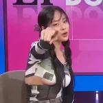요즘 유행하는 가슴 노출한 언더붑 패션