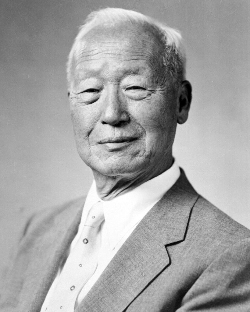 Rhee_Syng-Man_in_1948