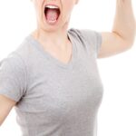 “내 남편 여깄지?” 남편과 불륜 의심되는 여성 문 두드린 아내