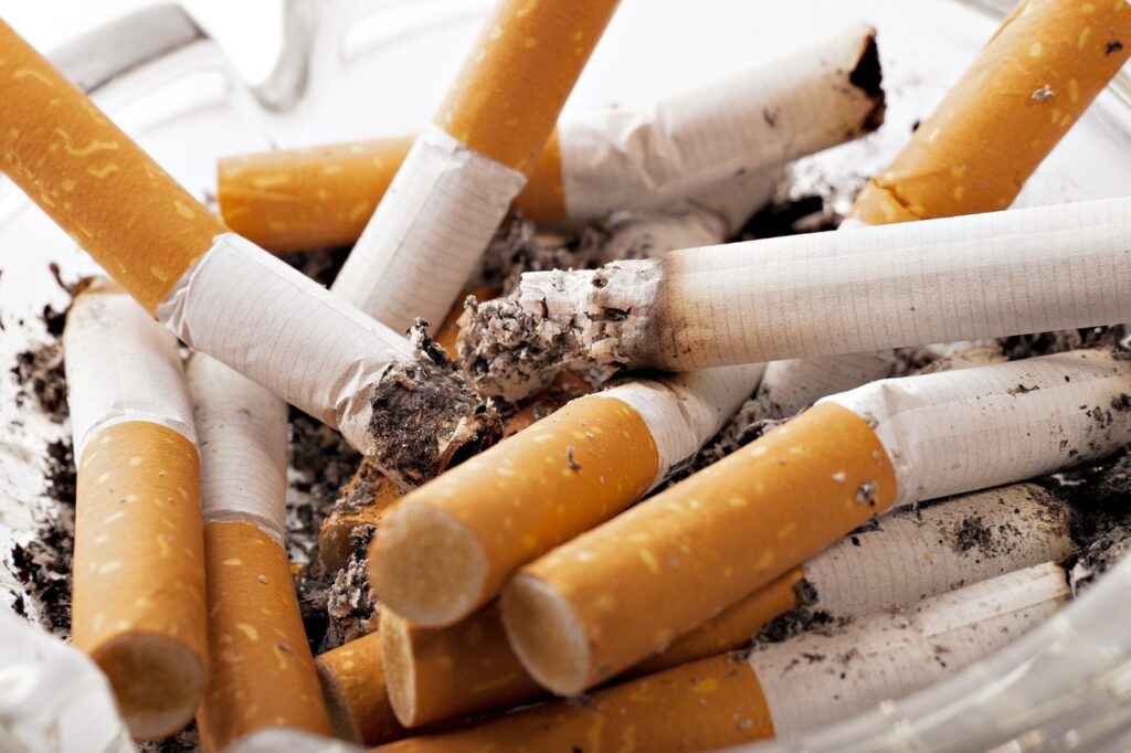 tobacco-2692246_1280