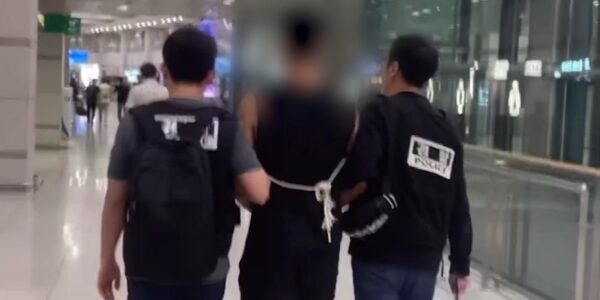 필리핀에서 중고 거래 사기 친 한국인 2명 구속되다.