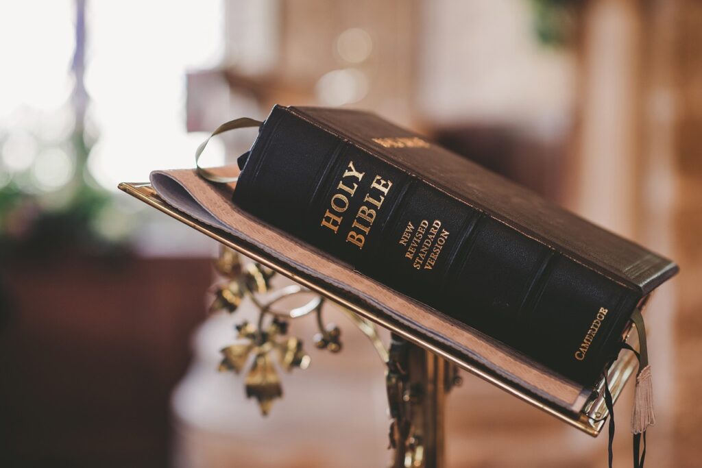 bible-2110439_1280
