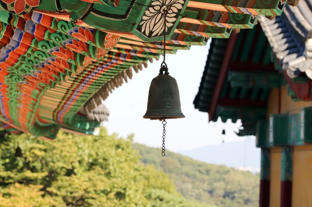 사찰에서 만난 여성이 구애 거부하자 살해한 70대 남성