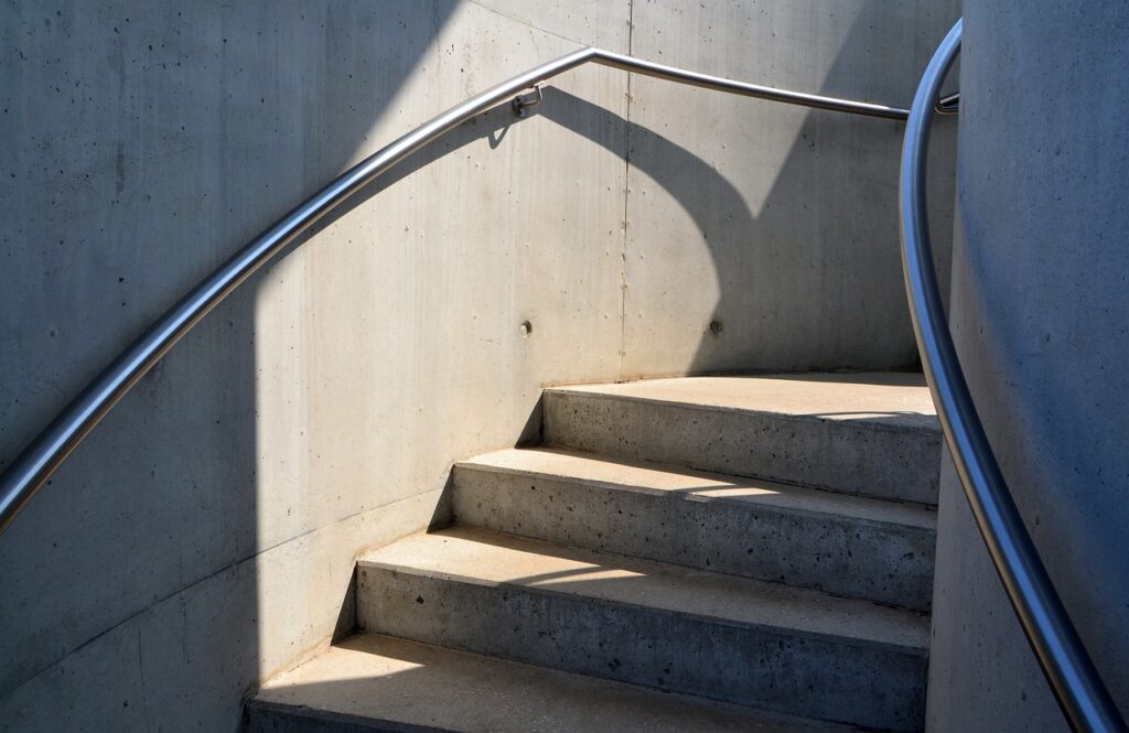 stairs-6517488_1280