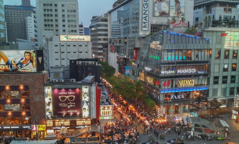 명동에서 7억 원 상당 ‘가짜’ 대형마트 상품권 판매한 일당 검거