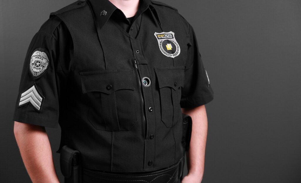 bodyworn-794101_1280 (1)