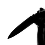 “젊은데 일 안 해” 훈계하다 뺨 맞아 격분해 흉기로 찌른 60대… 징역 5년