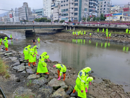경남경찰청 제공