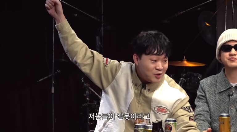 유튜브 “피식대학”, 정재형 ‘북한이 우리의 주적’