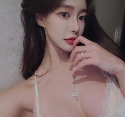 “이병헌 협박녀” 김시원, 올해 별풍선으로 번 돈만 무려 “XX억 원”