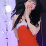산타복 입고 코카인 댄스 추는 스트리머 문월(3분할캠)