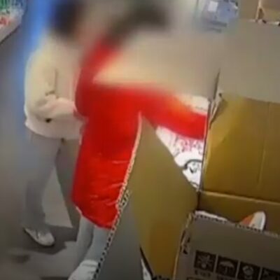 무인점포에서 과자, 아이스크림 30만 원어치 훔쳐간 여성 2명