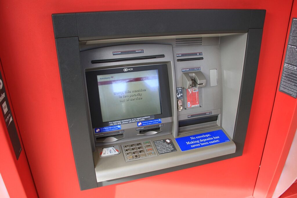 ATM 제조공장에서 작업 중이던 20대 작업자 ATM 기계에 깔려 사망