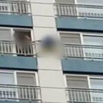 아파트 18층 높이에서 외벽 타고 난간 넘어간 초등학생들… ‘아찔’