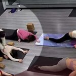요가수업 중 강사가 누르자 “딱” 소리와 함께 다리뼈 부러진 수강생